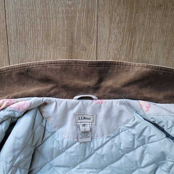 L.L. Bean Floral Blue Insulated Utility Barn Coat - Picture 5 of 13